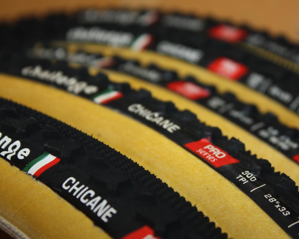 Challenge Chicane TLR 700x33 (2本セット) CHICANE Pro - Handmade Tubular – Challenge Tires