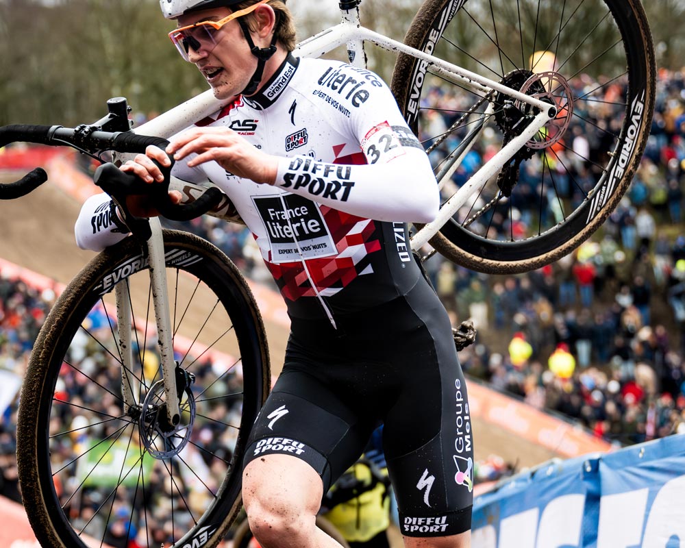 CHICANE TE - Handmade Tubular